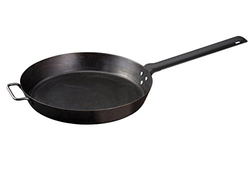 Camp Chef Lumberjack Skillet - Large, Non-Stick Skillet Pan - Perfect for Camping & Outdoor Cooking - 16