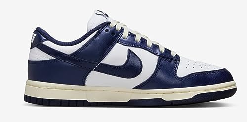 Image of Nike Dunk Low SE Women's Trainers