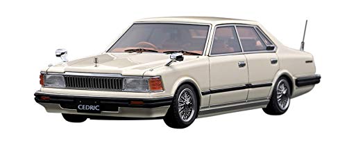 イグニッションモデル セドリック 4ドアH.T (P430) イグニッションモデル 1/43 日産 セドリック (P430) 4ドア HT 280E