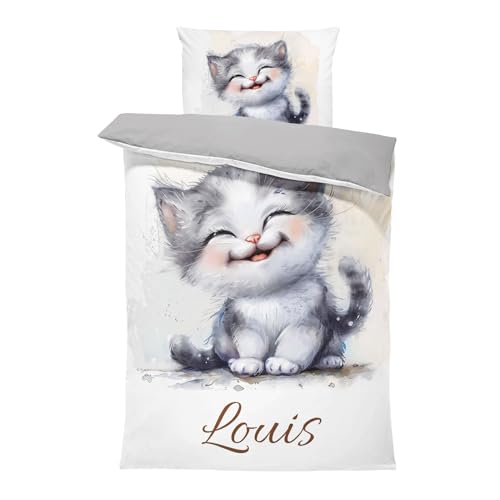 Pictogogo Süßes Lächelndes Kätzchen-Design Kinderbettwäsche für Mädchen und Jungen mit Namen, Personalisiert, Wählbare Baumwollunterfarbe (Weiß, Rosa, Blau, Grau), Oeko-TEX, 135 x 200 cm