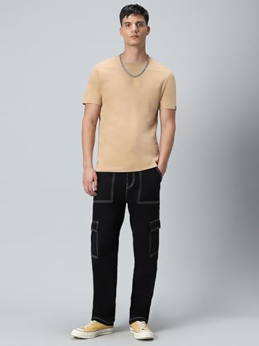 Image of Bewakoof Men's Solid Regular Fit T-Shirt