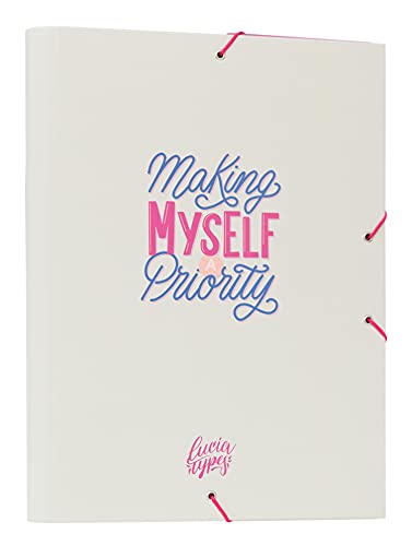 Grupo Erik Editores, S.l. - Carpeta Solapas Premium Lucia Types Kokonote 34X24,5X2,5 Grupo Erik Editores Beige En Oferta Carpeta Solapas Premium Lucia Types - Carpeta A4 - Carpeta Clasificadora Escolar / Carpeta Portafolios - Carpeta Clasificadora Cartón - Carpeta Gomas A4 - Vuelta Al Cole Material Escolar