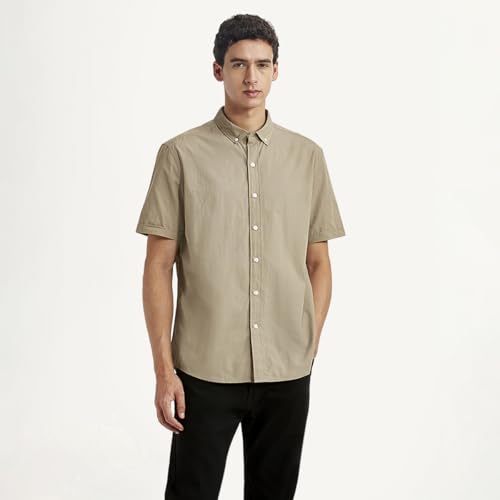 Image of Levi's Men's Solid Slim Fit Shirt Olive