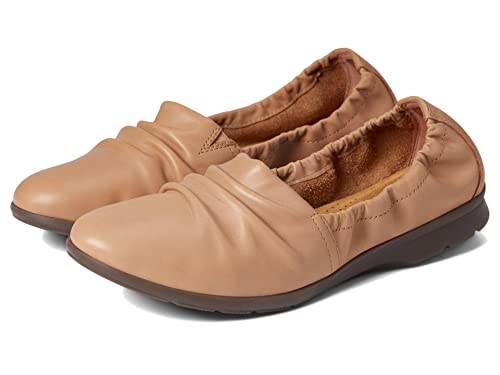 Image of Clarks Womens Jenette Ruby