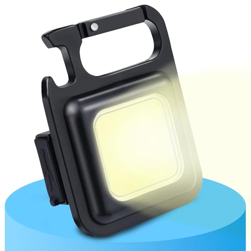 BESTLINE Lampe torche LED porte-clés de 800 lumens et grand angle, rechargeable, 3 niveaux d'intensité, fonctionnement 3-8h, étanche, charge USB, base magnétique et poignée rotative, 9,50 x 5,70 x 3