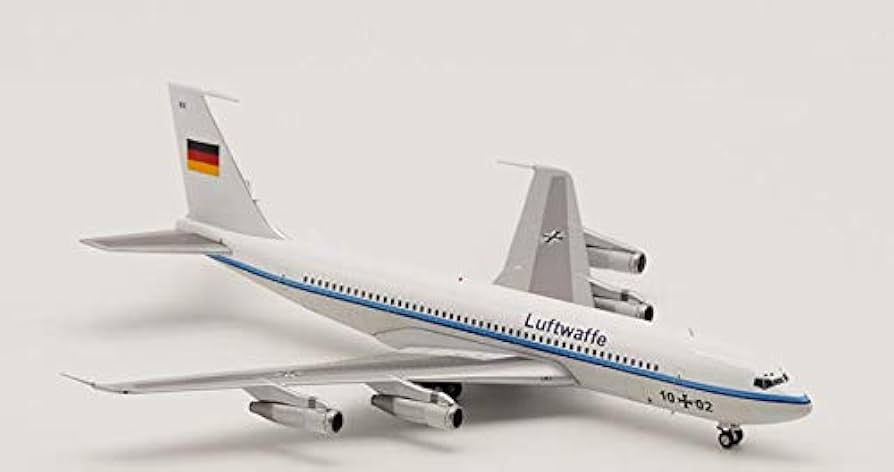 INFLIGHT 200 エアロ　リンガス　707-300C Amazon.com: Inflight Luftwaffe for Boeing 707-300C 1/200