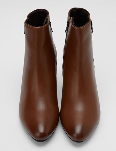 Image of ELLE Women Pointed Toe Kitten Heel Ankle Boots With Side Zipper