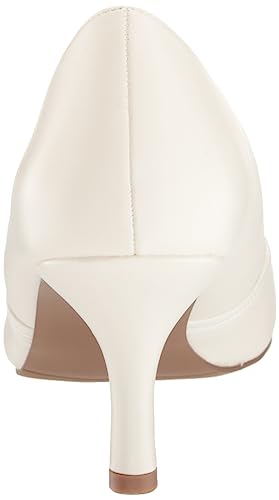 Easy Street Women's Celeste Pump3