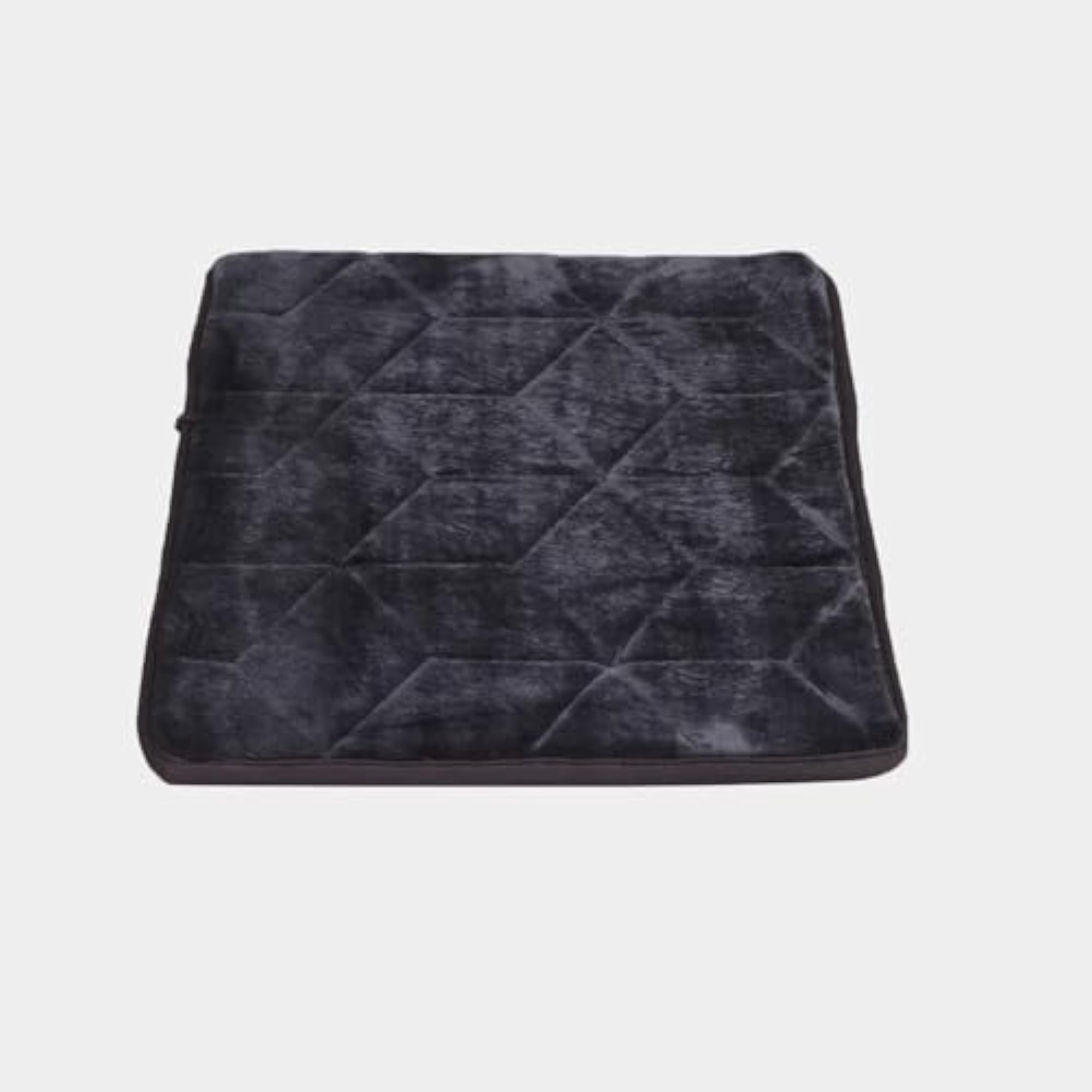 Home Beautiful Grey Polyester Bath Mat, Elegant Design