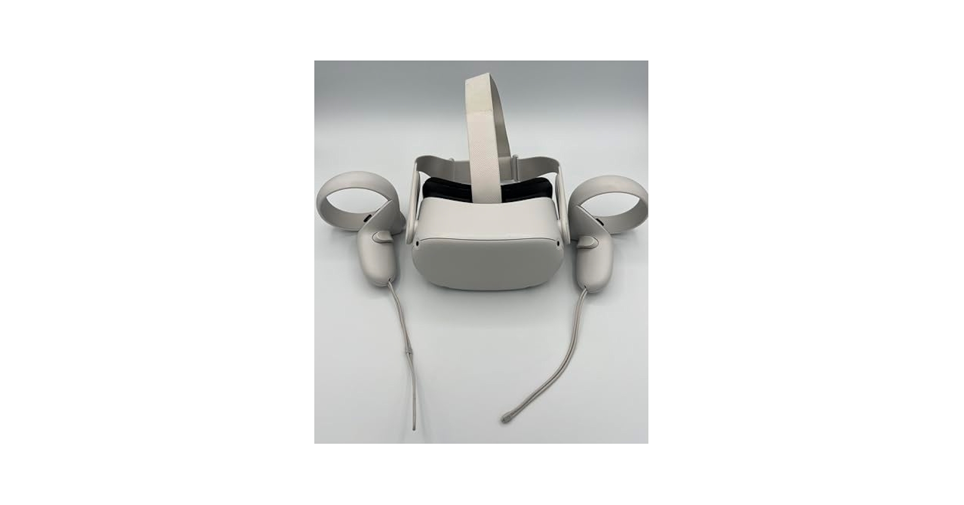 Amazon.com: Oculus Quest 2 Advanced All-in-One Virtual