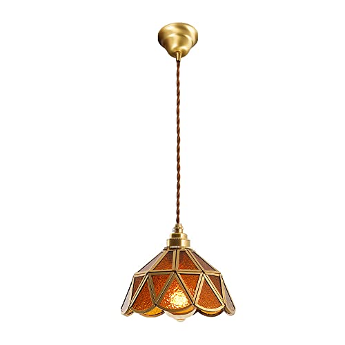 Verre vintage industriel en laiton pour illuminer une salle à manger