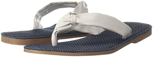 Image of Carlton London Women's Cll-7345-A Flat Sandal