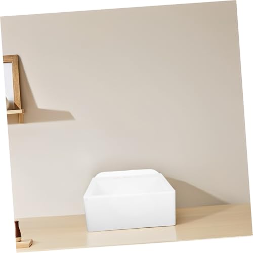 Lavabo mural compact sans perçage pour studios et salles de bains étroites