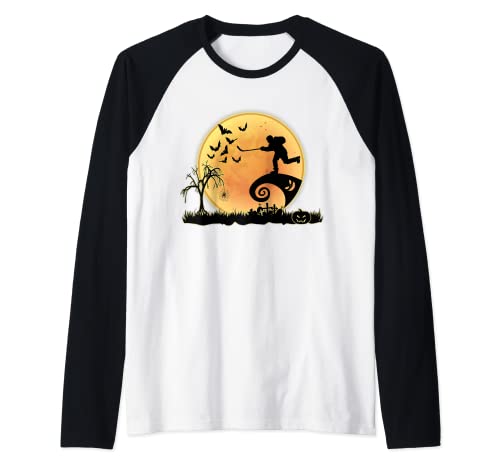 Hockey Player And Moon Silhouette Funny Halloween Costumes Camiseta Manga Raglan
