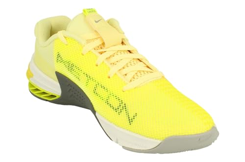 Nike Women Low-Top Sneakers4