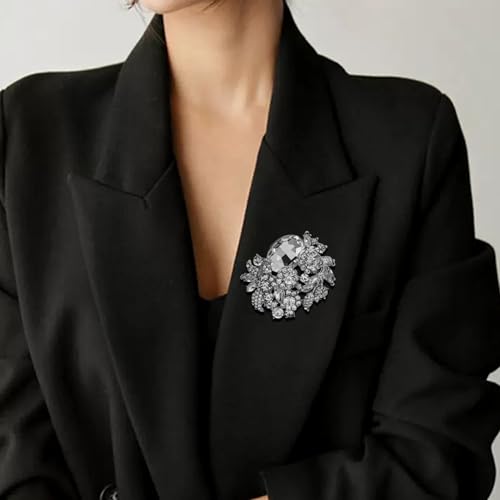 Image of SELOVO Rhinestone Glitter Flower Brooch Pin Jewelry Scarf Accessory Vintage Gold Tone