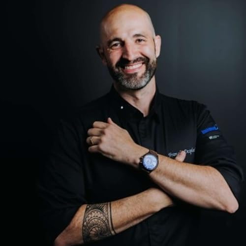 The Guests Who Leave Smiling and Never Come Back - Franck Desplechin