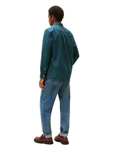 Image of Tommy Hilfiger Men's Long Sleeve Oxford Shirts in Regular Fit, Men's Button Down Shirts, Also Available in Big and Tall