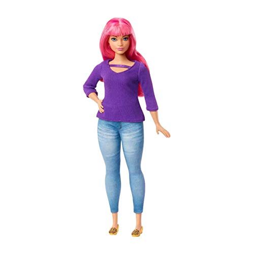 Barbie Dreamhouse Adventure Daisy Muñeca Curvy con Pelo Rosa y Accesorios (Mattel GHR59), Multicolor