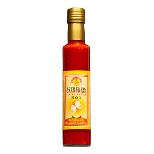 TUTTOCALABRIA Calabrian Chili Sauce with Garlic, 8.8oz (250 ml), Seedless smooth sauce, Balanced spiciness with garlic, Velvety consistency, Ideal for marinades, sauces, tacos and gourmet dishes