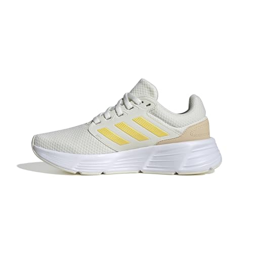 Tênis Adidas Galaxy 6 Feminino Off White e Amarelo