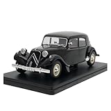 Le modèle de voiture moulé sous pression a un design de carrosserie classique et épuré, un volant assorti, quelques-uns peuvent être gâchés avec le vrai siège et un processus de pulvérisation mince multicouche avec pistolet de pulvérisation professionnel pour créer l'apparence d'un savoir-faire artisanal. L'effet de peinture est uniforme et la couleur est pleine et lumineuse, montrant un savoir-faire exquis, admirable.
