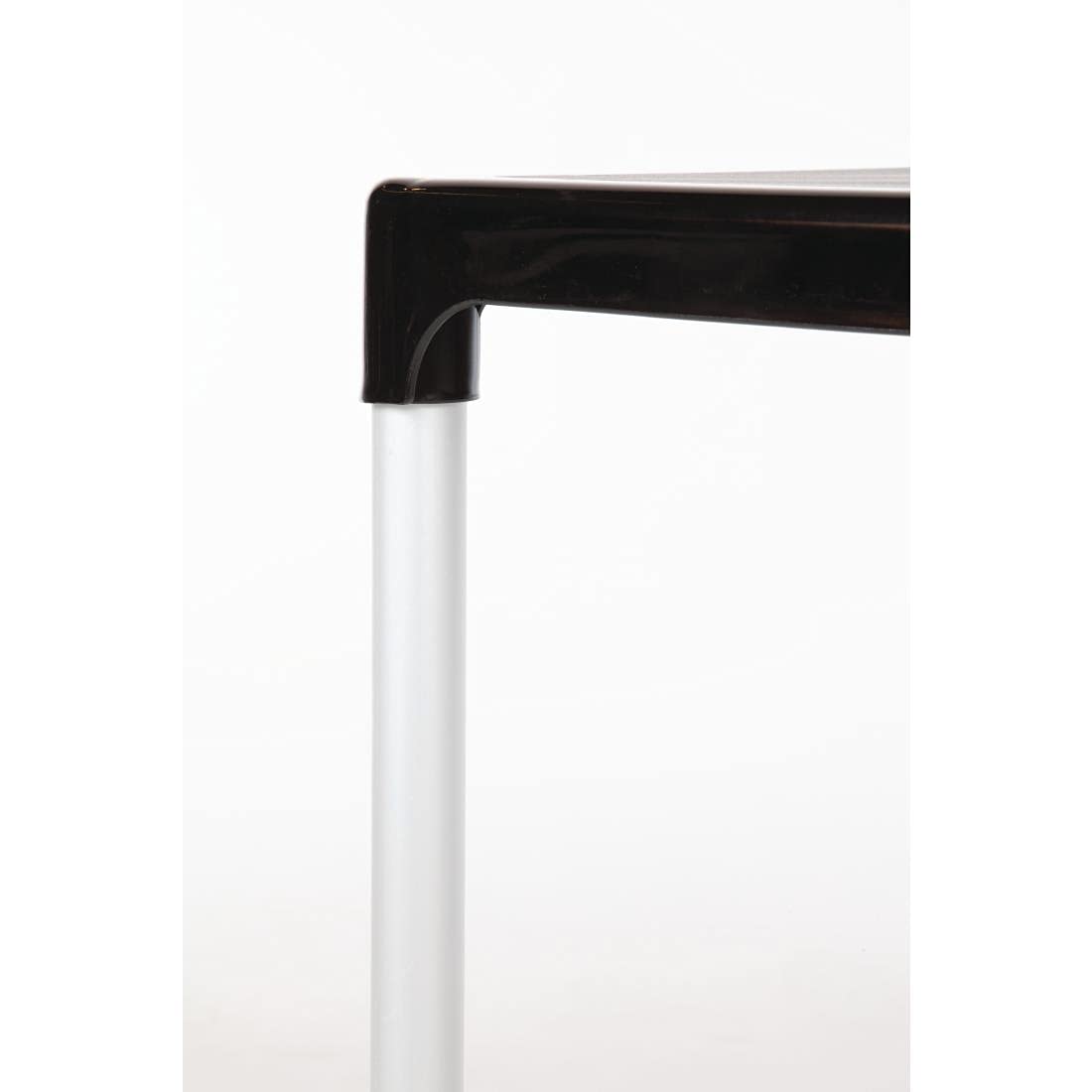 Bolero GJ970 Tisch mit Aluminium Beine, PP, quadratisch, 750 mm, schwarz, 720(H) x 750(W) x 750(D). Parasol hole: 36mm