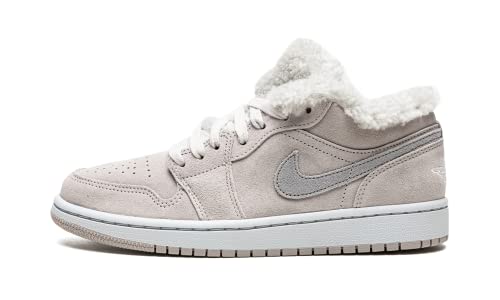 Image of Nike Women's Air Jordan 1 Low SE Sneaker
