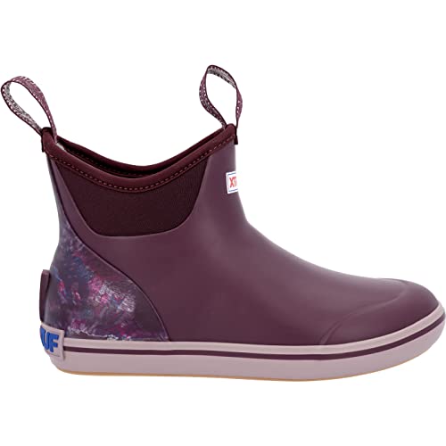 Image of Xtratuf Women's 6 In Ankle Deck Boot