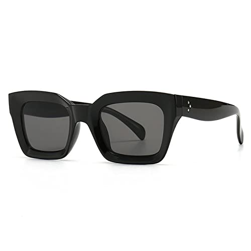Lunettes de soleil femmes designer retro carre pour vos terrasses et sorties de ete