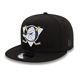 L'accessoire indispensable pour tous les fans de la NHL : casquette élégante de l'équipe Anaheim Ducks de New Era | Modèle 9Fifty : visière droite, fermeture à bouton-pression réglable