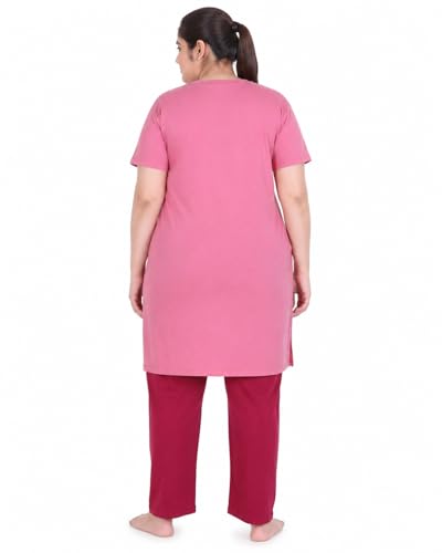 Image of In Love Women Cotton Regular Fit Plus Size Long-Line Chest Print T-Shirt with Pocket