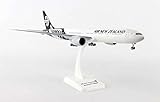 Kein Klebstoff notwendig Unbekannt Boeing 777-300ER Air New Zealand New Livery 2014 Scale 1:200