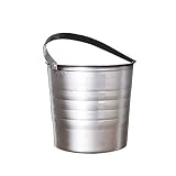 Importante: un recipiente para hielo con hielo y hielo y botellas.Mantener las bebidas y buenos tiempos para el volumen de un cubo de hielo favorito local.