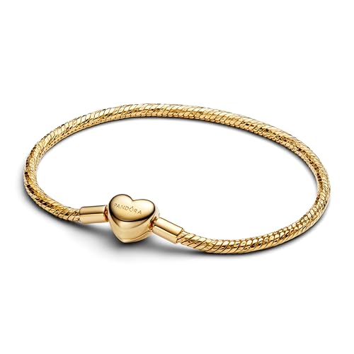 PANDORA Moments 564236C00-23 - Pulsera de eslabones de serpiente facetada con cierre de corazón, aleación de metal chapado en oro de 14 quilates, compatible con Moments, tamaño: 23 cm