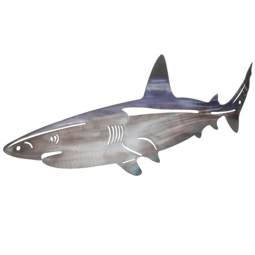Requin en acier inoxydable : une sculpture murale artistique inspirée de l'océan