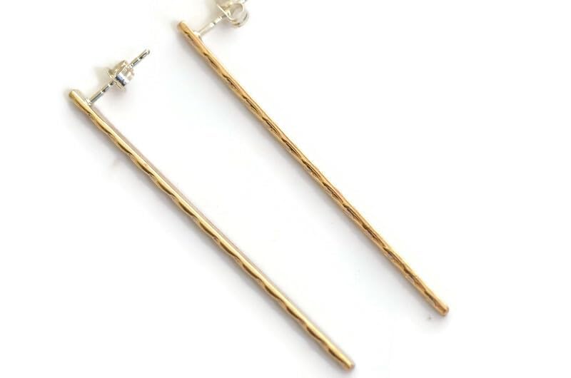 Miniatura 3 de Very thin 4mm 14k gold filled bar stud post modern geometric earrings 2 inches long (14k gold filled braided)