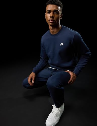 Nike Men's Club Fleece Crew Sweatshirt2
