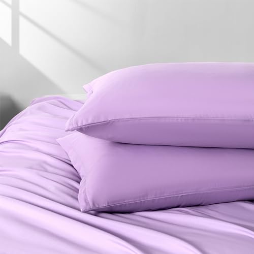 Image of 2 Pack Microfiber Zipper Pillowcases, Soft Comfortable Not Shrink Purple Pillow Case, Standard Pillow Cases Set of 2 (20x26 Inches)