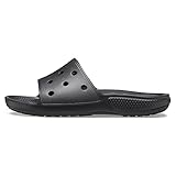 Die Crocs Sandalen, die jeder liebt: Das flexible Croslite-Material, das ikonische Crocs Design und weiche Riemen für ein leichtes An- und Ausziehen sorgen für den einzigartigen Komfort