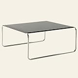 Belle et pratique : cette table gigogne rectangulaire pour le salon dispose d'un style vintage avec des courbes élégantes et des lignes simples. La base en métal et le dessus de table en bois se fondent parfaitement avec un design moderne et industriel tout en conservant une esthétique rustique et minimaliste.