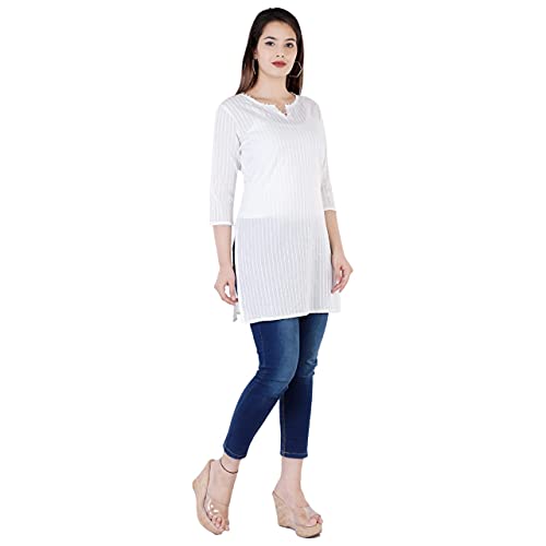 Image of Women Cotton Solid 3 /4th Sleeve V-Neck Short Kurta