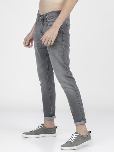 Image of Highlander Men's Tapered Jeans
