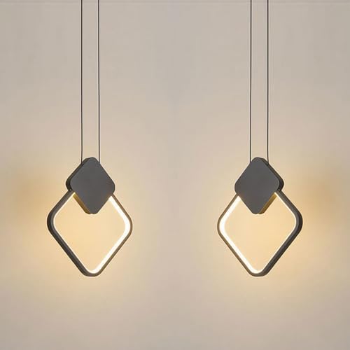 ✨【Materiale di qualità】La combinazione di metallo e acrilico di alta qualità lo rende più durevole, robusto e antiruggine. Il lampadario a led ha una buona trasmissione della luce, una luce morbida e non accecante, senza sfarfallio, che può proteggere gli occhi dai dann