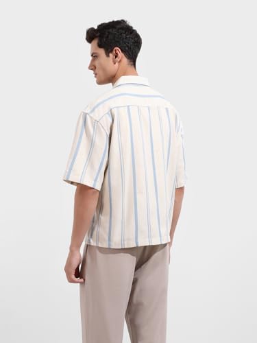 Image of THE INDIAN GARAGE CO Men Boxy Fit Textured Resort Shirt