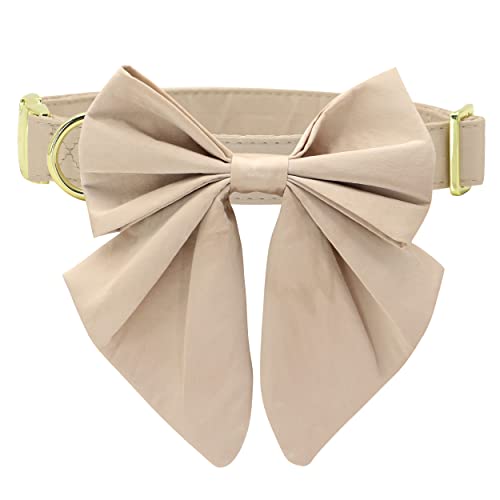 Beirui Collier personnalisé pour Chien avec Grand nœud Papillon pour Les Vacances, Joli Collier pour Chien avec Boucle en métal doré pour Chiens de Petite, Moyenne et Grande Taille (Beige, Taille M) Cover