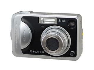 Fujifilm Finepix A510 – Fotocamera digitale compatta 5.1 MP, 1.8 pollici LCD, 3 x zoom ottico)