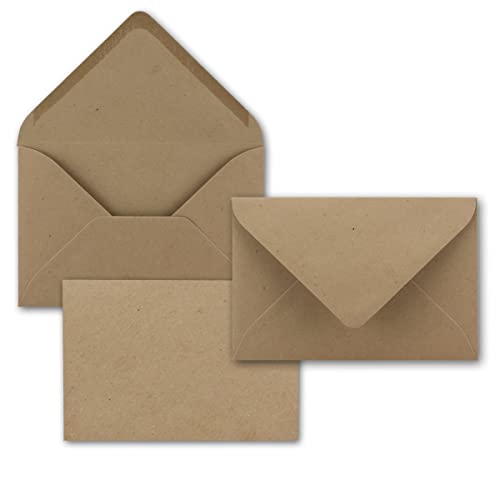 Lot de 50 enveloppes en papier kraft - Marron Format B6 125 x 185 mm 120 g par m² Plus grand que le DIN pour cartes pliées épaisses Fermeture humide Idéal Noël et invitations, (41217K-50)