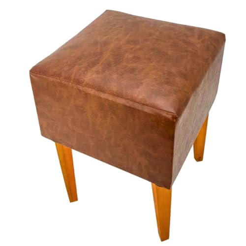 Puff Banqueta Estofado em Couro Sintético, Pés em Madeira Eucalipto, Courissimo, Decorativo para Sal
