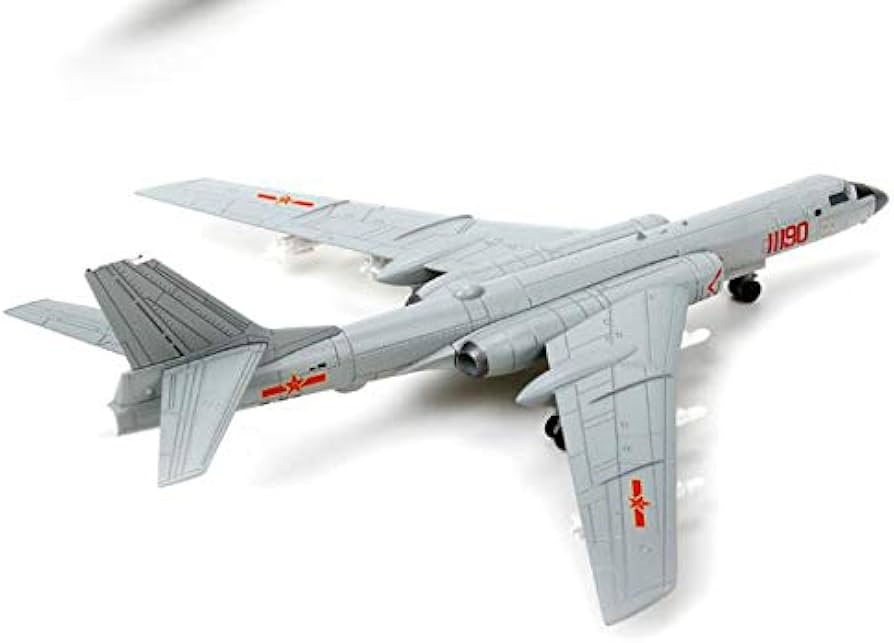 Amazon.co.jp: TEERBO 中国 西安 H-6 戦略爆撃機 1/144 ダイキャスト